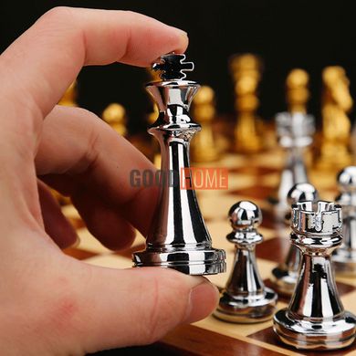 Шахи Royal Chess 30 х 30 см, з дерев'яною шаховою дошкою та металевими шахами